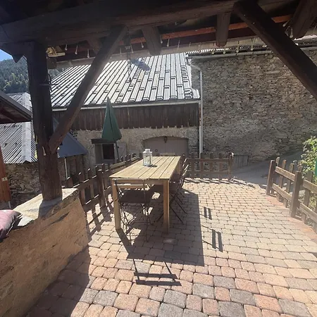 De La Foret L'annexe Chalet