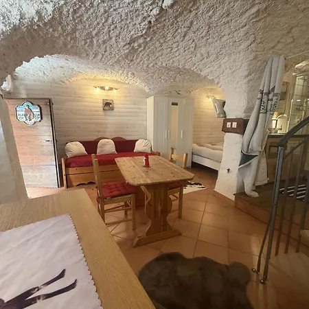 De La Foret L'annexe